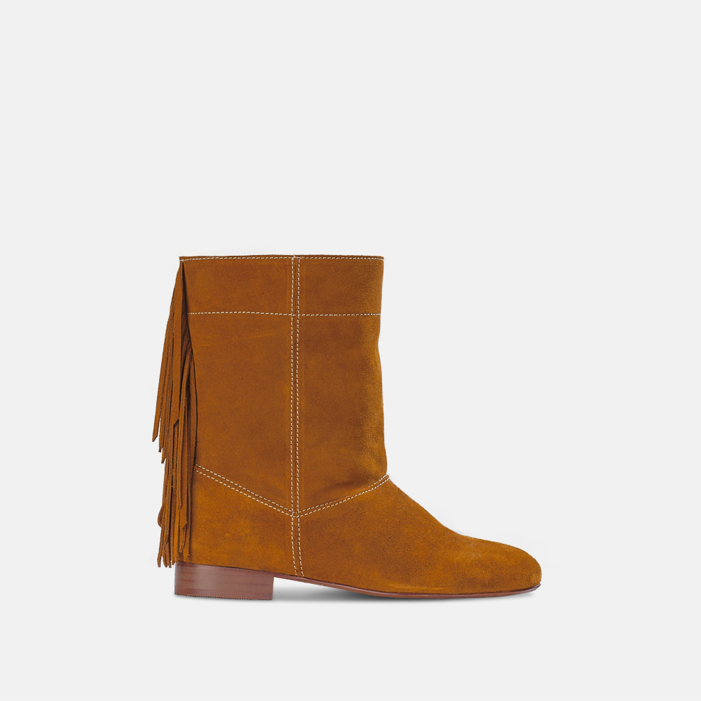 Carela Shoes